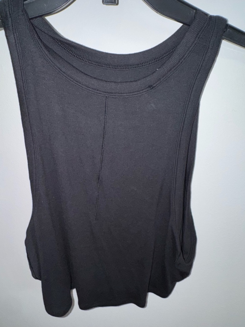 NWT Lululemon Athletica black Hold Tight Cropped Tank - Picture 2 of 4